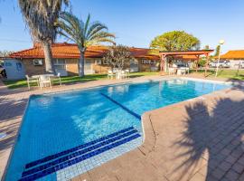 Hospitality Carnarvon, SureStay Collection by Best Western，位于卡那封的酒店