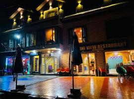 Pine view，位于古尔马尔格的酒店