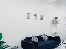 Comfort Semi D House, 1 min to Town by Mr Homestay，位于安顺的乡村别墅