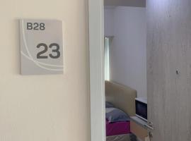 Apartemen Osaka Riverview PIK 2 by Benchmark，位于当格浪的酒店