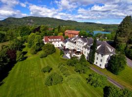 Øvre Sem Gård，位于阿斯克尔的酒店