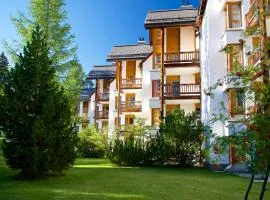 Schweizerhof Ferienwohnungen Lenzerheide 6