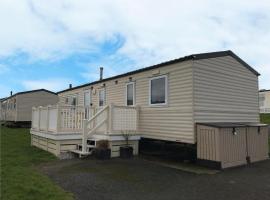 Newquay Bay Porth Caravan - 8 Berth，位于纽基的度假园