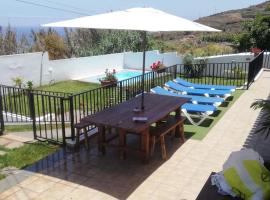 CHALET PRIVADO, PISCINA, WIFI AL MEJOR PRECIO，位于San Juan de la Rambla的酒店