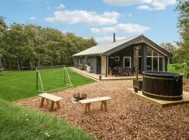 Nice Home In Hurup Thy With Wifi