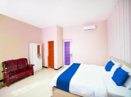 Sg Premium Guest House By Helocus，位于棉兰棉兰机场 - MES附近的酒店