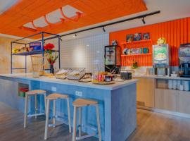 Ibis Budget Lyon Est Saint Quentin Fallavier，位于圣康坦法拉维耶的酒店