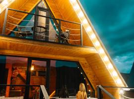Oda Riverside Cottages，位于Aragvispiri的酒店