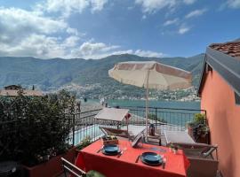 Casa Giulietta Torno with lake view terrace，位于托尔诺的酒店