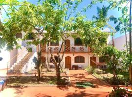 加拉帕戈斯白色旅舍，位于阿约拉港的青旅