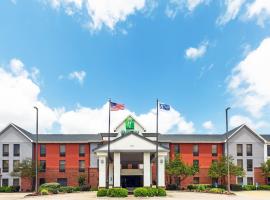 Holiday Inn Express & Suites Sulphur - Lake Charles, an IHG Hotel，位于萨尔弗Center Circle Recreation Center附近的酒店