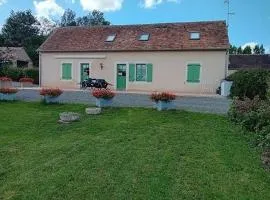 Ancien corps de ferme restauré avec jardin clos, proche A11, 3 chambres, barbecue, calme garanti - FR-1-410-343