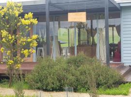The Harvest, ese vineyard cottage，位于Tea Tree的酒店