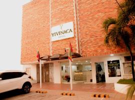 Hotel Yivinaca，位于巴兰基亚的舒适型酒店