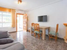 Stunning Home In Los Alcazares With Wifi