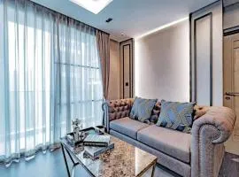 Erawan Luxury 2B2B Condo (2卧室豪华公寓古城中心)