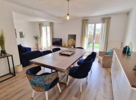 Les Glazons *T4* Olivet + Parking，位于奥利韦的酒店