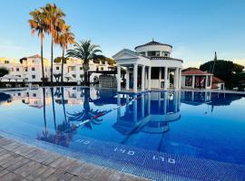 Charming triplex T2 in the Old Village Vilamoura，位于奎特里拉的度假村