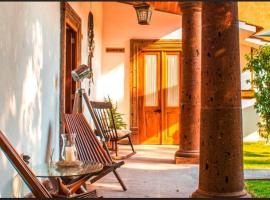 Hotel Casona El Calvario，位于Huichapan的酒店