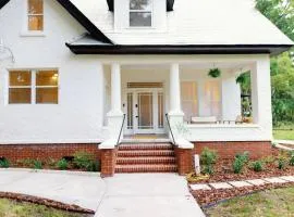 Newly Reno'd Historic Mansion 1 Mile to UF & DT