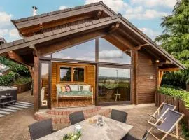 Panoramic Chalet Hot Tub, BBQ, view, terrace