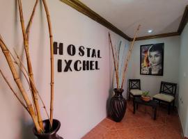 Hostal Ixchel - WiFi, Hot Water, AC, in Valladolid Downtown，位于巴利亚多利德的住宿加早餐旅馆