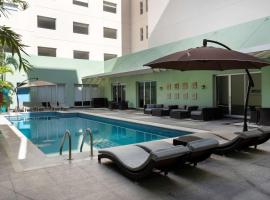 Hampton by Hilton Veracruz Boca Del Rio，位于韦拉克鲁斯美洲购物中心附近的酒店