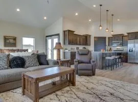Tranquil Silverwood Estates Less Than 1 Mile to River!