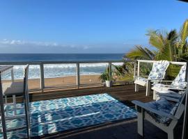 Salties Beach House KwaZulu-Natal，位于谢菲尔德海滩的酒店