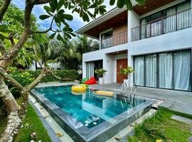 West Phu Quoc 3BR beach villa private swimming pool，位于富国的海滩短租房