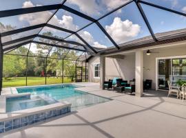 Palm Coast Family Retreat with Private Pool!，位于棕榈海岸的酒店
