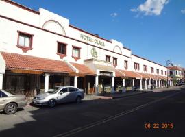 Hotel Olivia，位于诺加利斯Nogales International - OLS附近的酒店