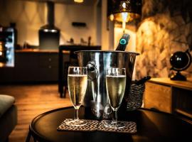 La Sublime Love House，位于布里埃的酒店
