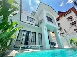 House no.148 Patong pool villa，位于芭东海滩的乡村别墅