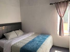 Homestay Rizkia Dieng，位于迪昂的酒店