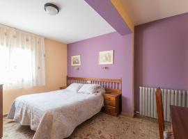 Hostal Casa Martina，位于Guadalaviar的酒店