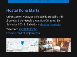 Hostal doña marta，位于瓦尔迪维亚的酒店