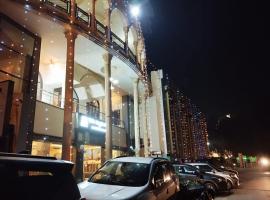 Hotel Tara Palace by Goyal Hoteliers，位于阿格拉的酒店