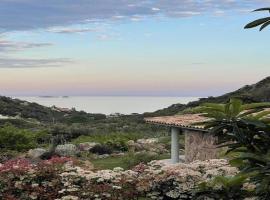 CORSACASA Villa in Palombaggia sea view，位于维琪奥港的乡村别墅