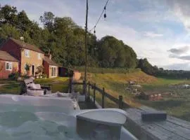 Rural Retreat w/ Hot Tub & River, Sleeps 12 Guests