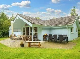 6 person holiday home in Oksbøl-By Traum