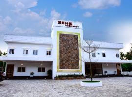 Sens Resisdency，位于Kizhake Chālakudi的酒店