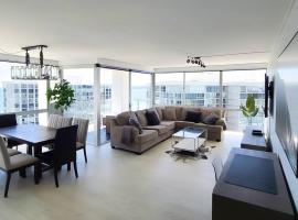 Luxury Beach-Front High-Rise Apartment，位于圣地亚哥的公寓