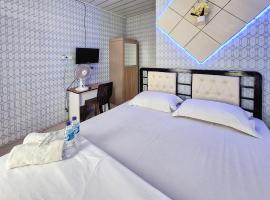 Homestay Sakinah Syariah Mitra RedDoorz，位于武吉丁宜的酒店