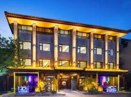 鸿胪花园酒店 入住赠送百威啤酒2瓶
