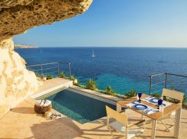Cap Rocat, a Small Luxury Hotel of the World，位于卡拉布拉瓦的酒店