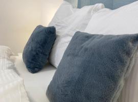 LUX Apartments，位于默费尔登-瓦尔多夫的酒店