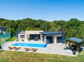 Skitnica House Brulo