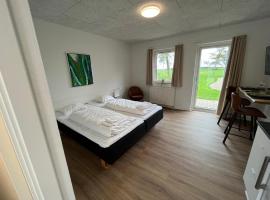 Go-Sleep Bredehus，位于Bredsten的公寓式酒店