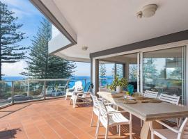 Oceanview Escape - Idyllic Beachfront Dreaming，位于卧龙岗的酒店
